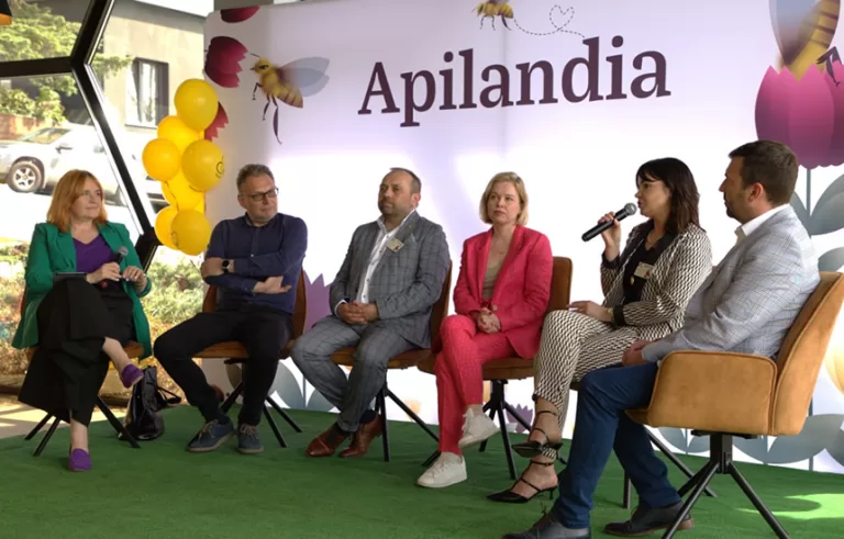 Apilandia