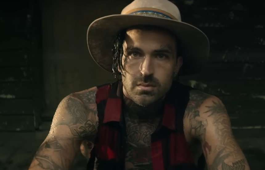 Yelawolf Daylight