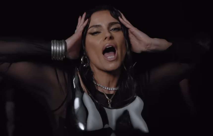 Nelly Furtado Love Bites