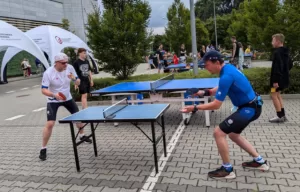 Ping-pong na trawie
