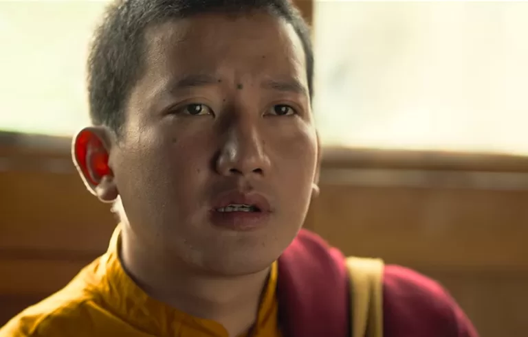 Mnich i karabin w kinach