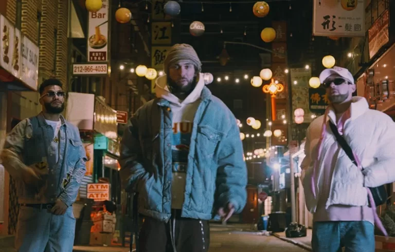 730 Huncho Ona Mówi