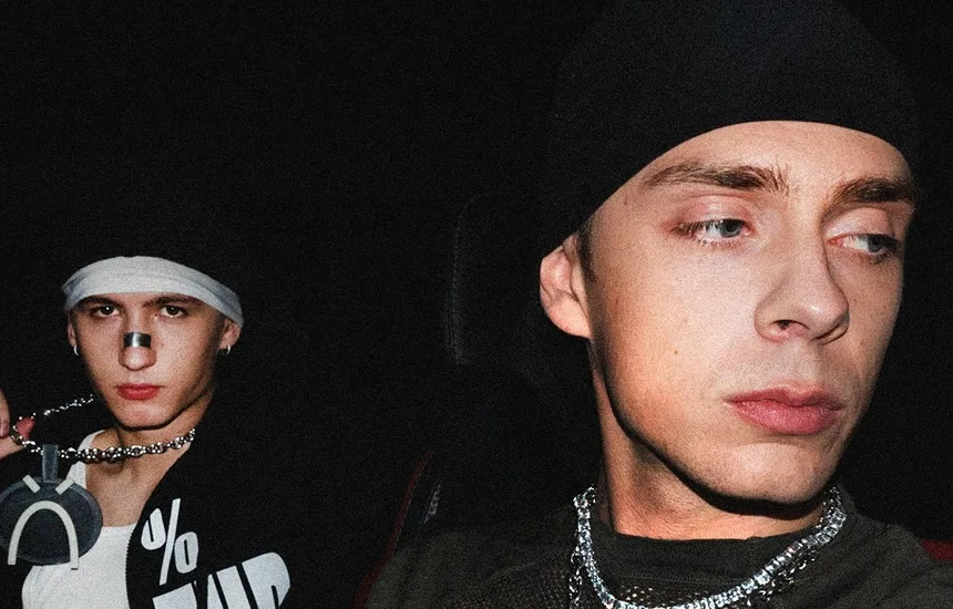 Kinny Zimmer Kaptur po co