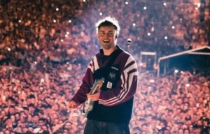 Sam Fender People Watching