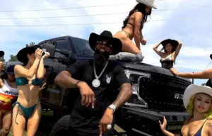 Slim Thug Outside