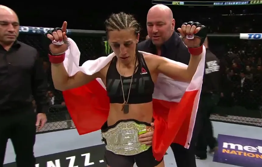 Joanna Jędrzejczyk UFC 205
