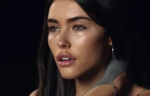 Madison Beer Selfish