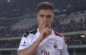 Krzysztof Piątek AC Milan Hellas