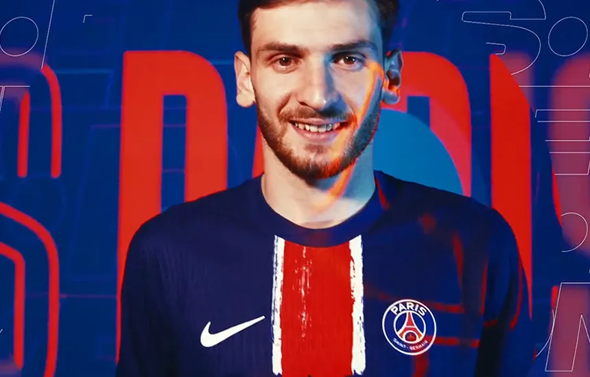 Khvicha Kvaratskhelia PSG
