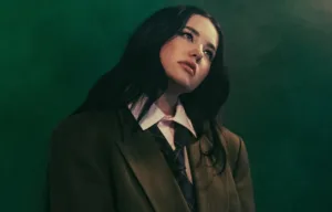 Lauren Spencer-Smith Pray