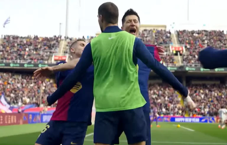 Robert Lewandowski Deportivo Alavés