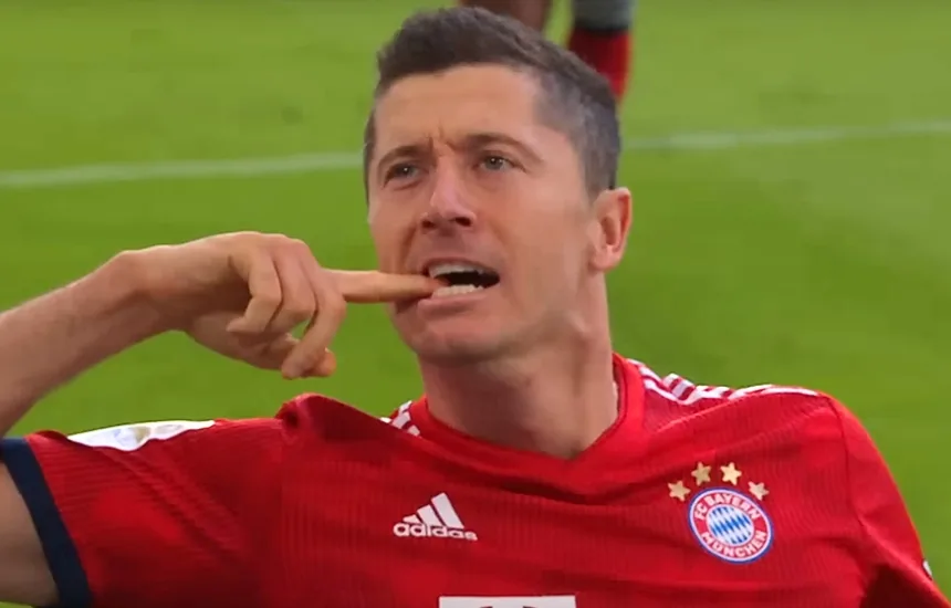Robert Lewandowski znalazł się w najlepszej jedenastce w historii Bayernu Monachium na 125-lecie klubu!