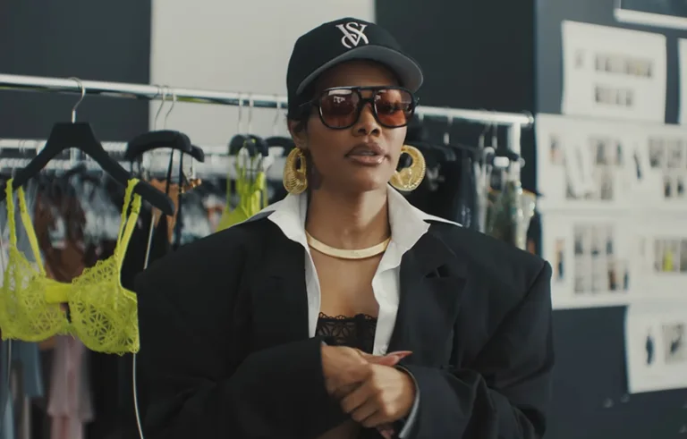 Teyana Taylor nawiązała współpracę z marką Victoria's Secret.