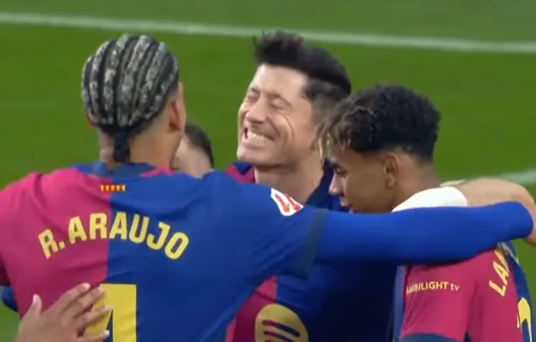 Robert Lewandowski strzelił 21. gola w La Liga w meczu FC Barcelona - Real Sociedad, który zakończył się wynikiem 4:0.