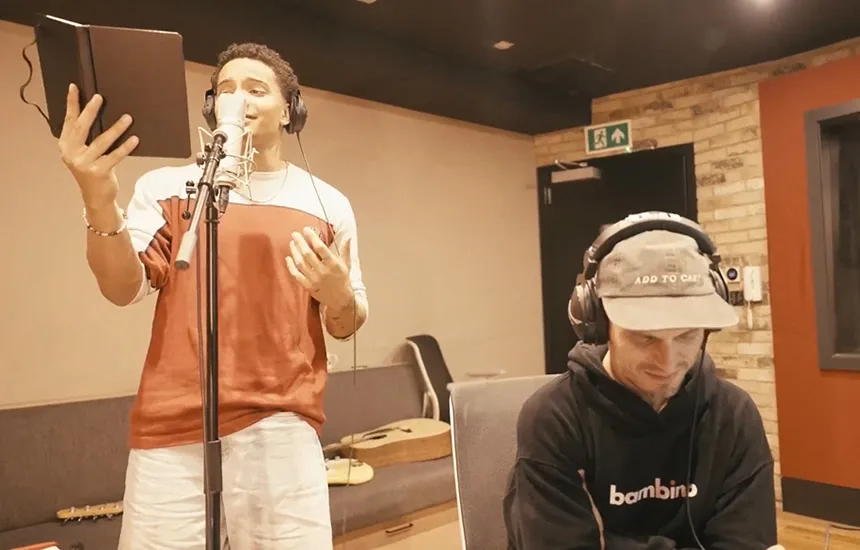 Vito Bambino i Daniel Godson w nagraniu singla Pomiędzy