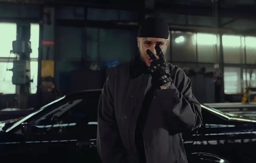 Kadr z teledysku ReTo i Gibbs - Przedostatni raz.