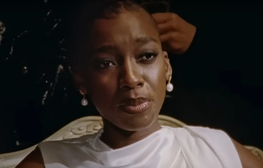 Little Simz prezentuje singiel Free