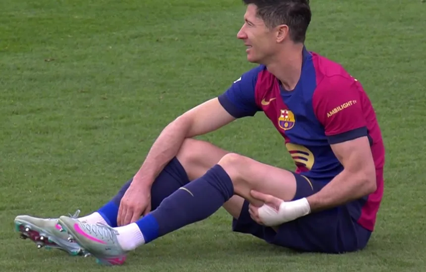 Kontuzja Roberta Lewandowskiego w meczu Barcelony z Celtą Vigo