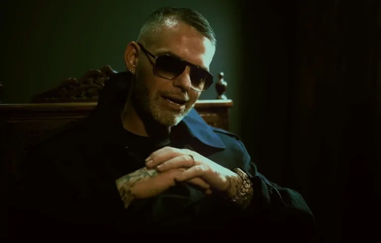 Paul Wall w singlu Love 4 Rent