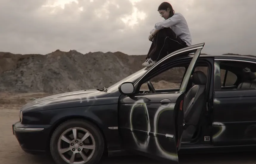 OG Kamka w nowym video dzika karta