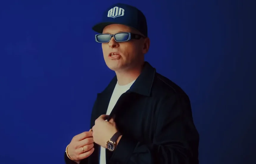 Paluch prezentuje teledysk Płonie Cookies