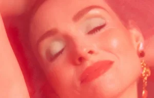 Sophie Ellis-Bextor zapowiada album Perimenopop