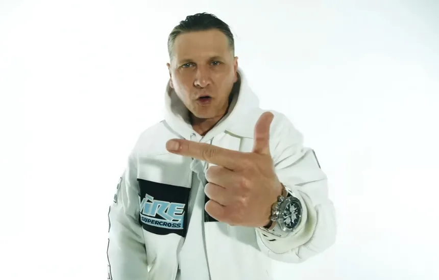 Ero JWP prezentuje W drodze do celu