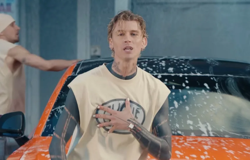 MGK prezentuje singiel Cliché