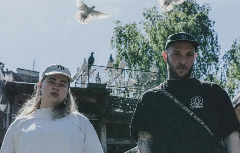 4resh we7akecare w nowym singlu