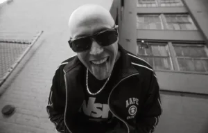 Słoń i The Returners prezentują Soccer Kick