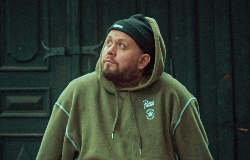 Gruby Mielzky prezentuje Zaraz Wracam