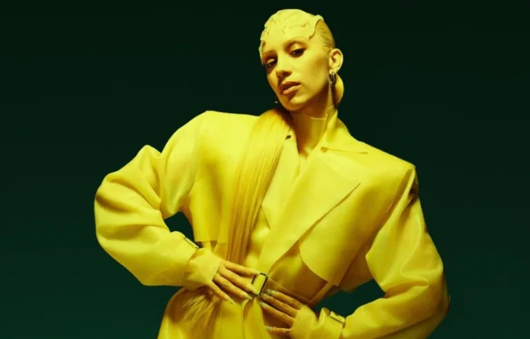 Agnes prezentuje singiel Milk