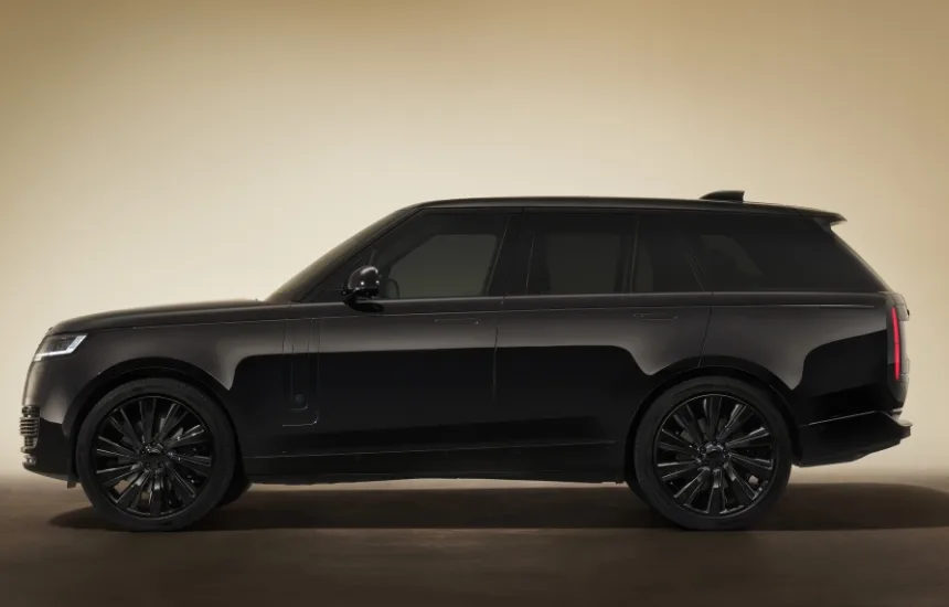 Range Rover SV Black