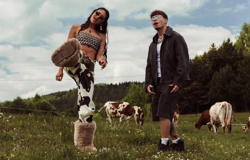 Asster i Honorata Skarbek w Kochaj albo zostaw