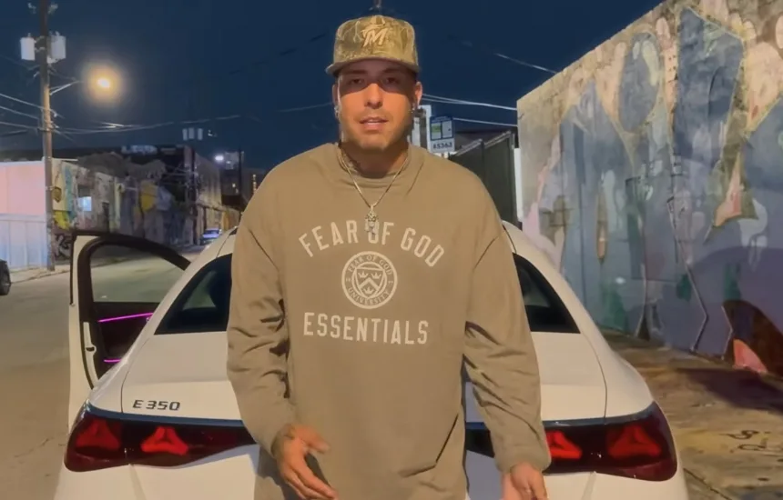 Sentino w singlu Legend