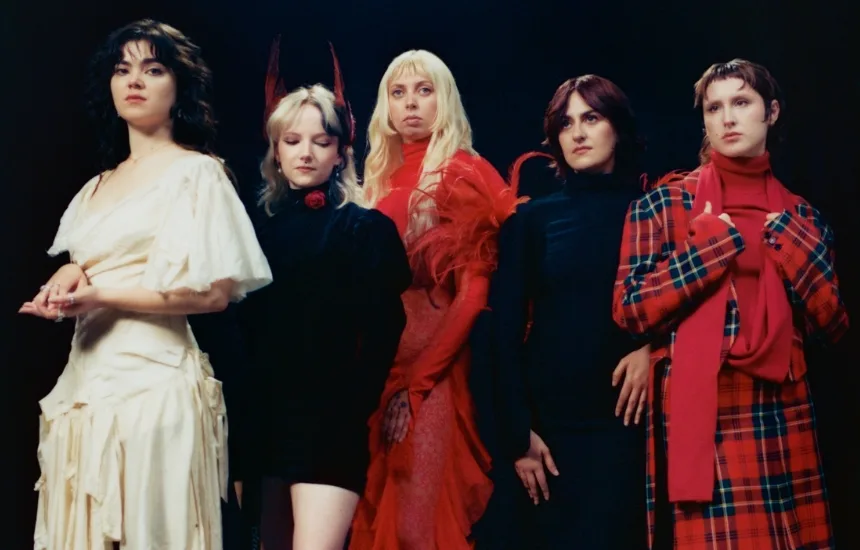 The Last Dinner Party zapowiadają From The Pyre