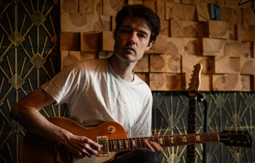 Jack Moore prezentuje The Other Side