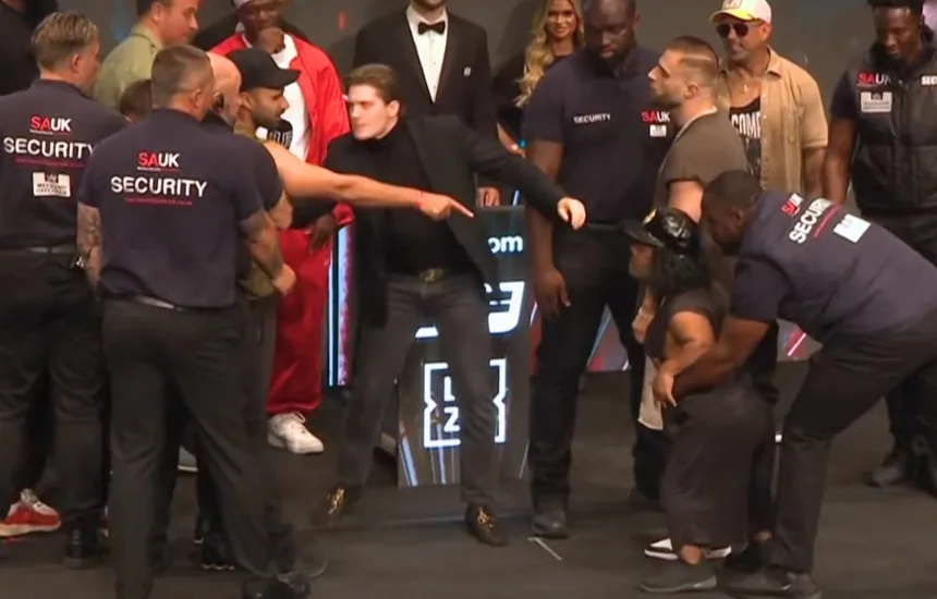 Misfits Boxing 22 Ferrari