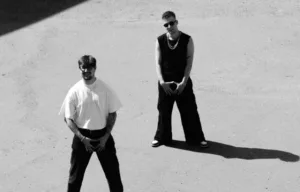 Del-M Gverilla Bywa Różnie