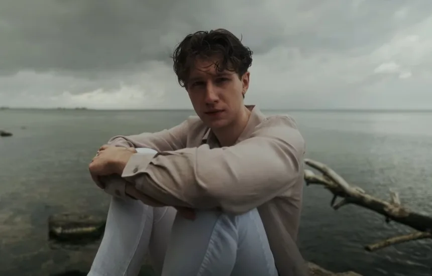 Mateusz Ciawłowski Tonę