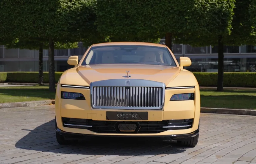 Rolls-Royce Spectre Bailey