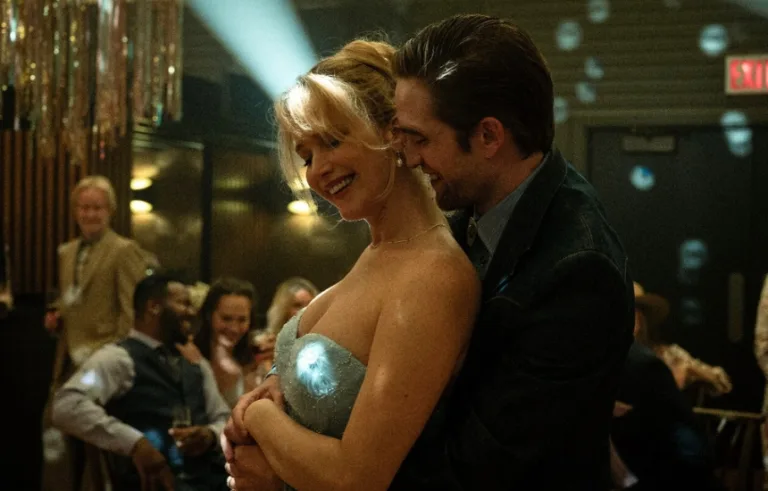 Jennifer Lawrence Robert Pattinson