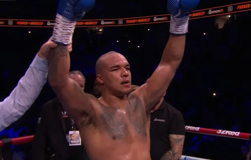 Fabio Wardley pokonał Josepha Parkera