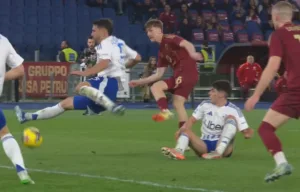 AS Roma Como gdzie obejrzeć