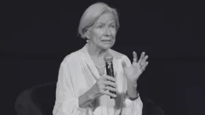 Bożena Dykiel podczas publicznego wystąpienia