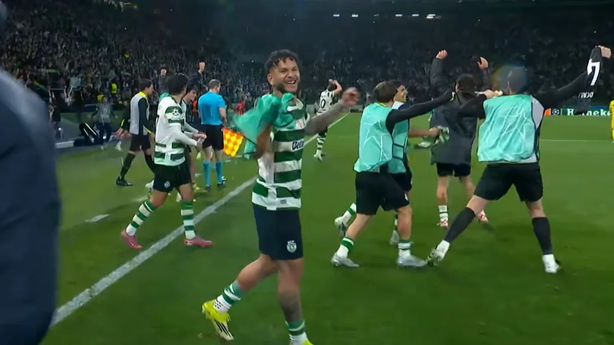 Piłkarze Sportingu Lizbona świętują na murawie po zwycięstwie 5:0 nad Bodø/Glimt w meczu Ligi Mistrzów na stadionie José Alvalade, po historycznej remontadzie w dwumeczu.