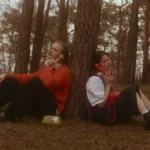 Natalia Marczuk i Mateusz Gędek prezentują teledysk Siódma sosna