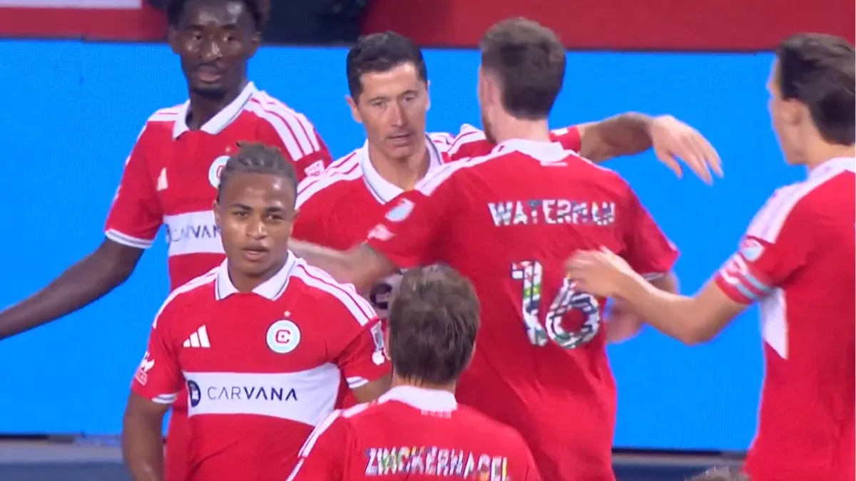 Robert Lewandowski pierwszy gol MLS